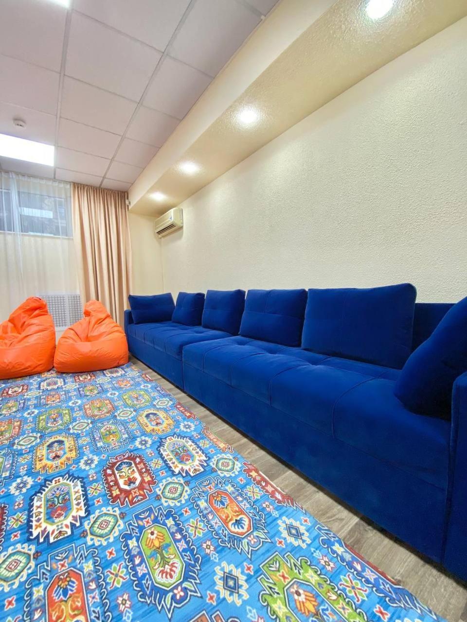 Alma-Ata Hostel Extérieur photo