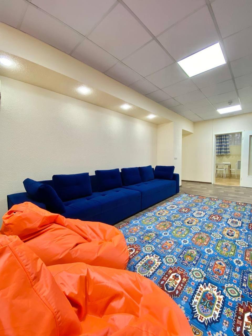 Alma-Ata Hostel Extérieur photo